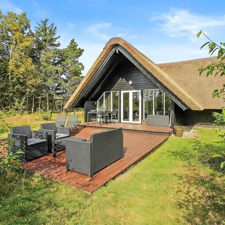 Awenasa - 4-1km From The Sea By Interhome *